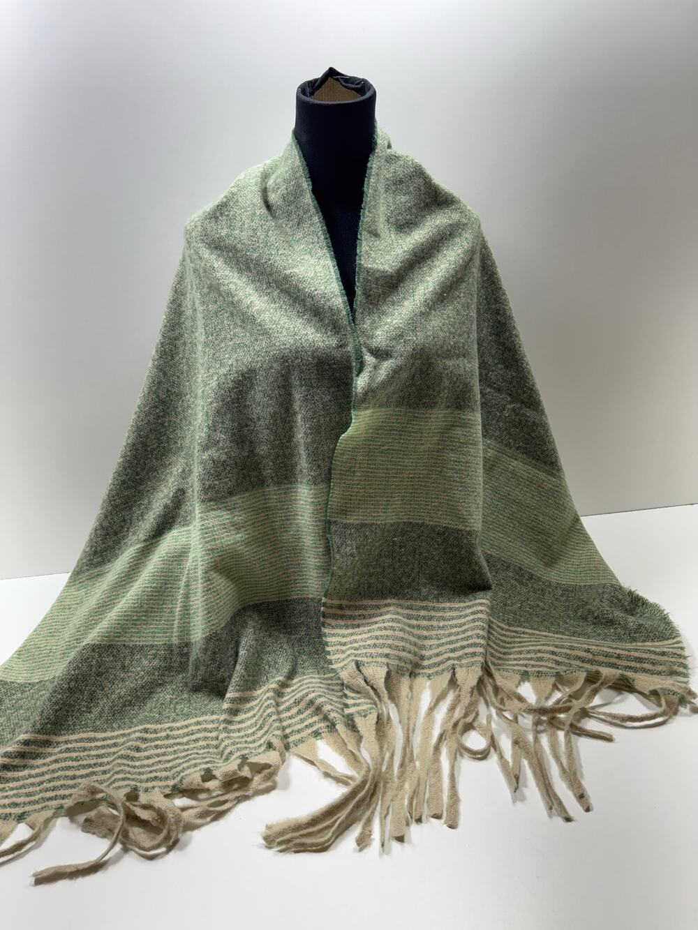 Renee’s NYC Women’s Green Fluffy  Scarf Wrap Fringe Fall Cozy Cabin Core